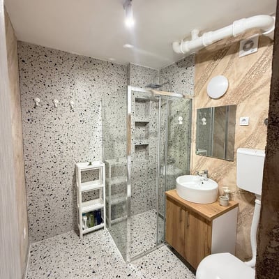 Alquiler de un acogedor piso de 2 habitaciones, 46 m², en el distrito de Vračar, Belgrado, Serbia